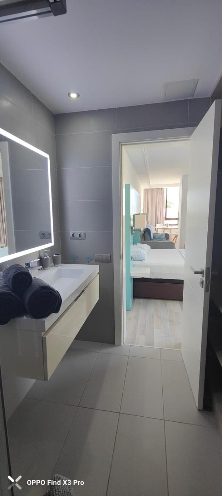 Sunrise Apartamentos San Bartolomé Ngoại thất bức ảnh